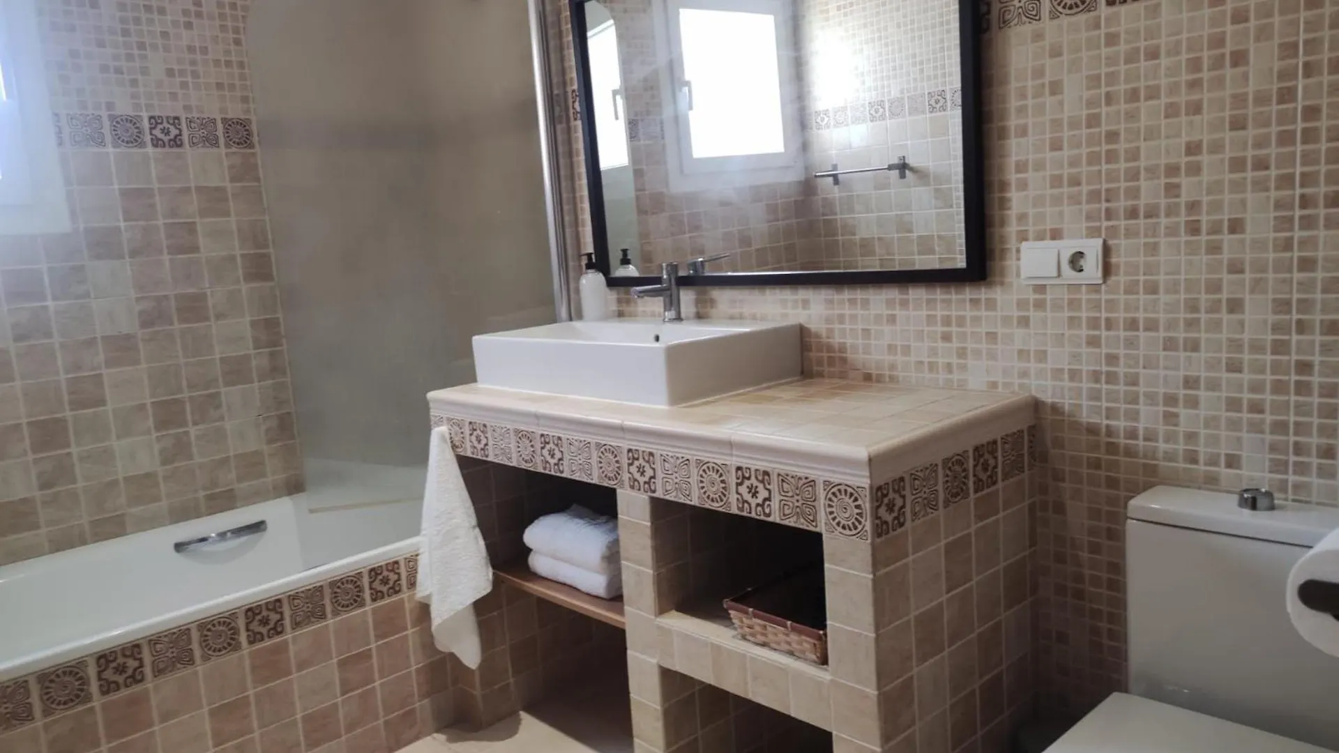 Apartamento San Miguel Con Solarium Y Barbacoa Torremolinos 0*,
